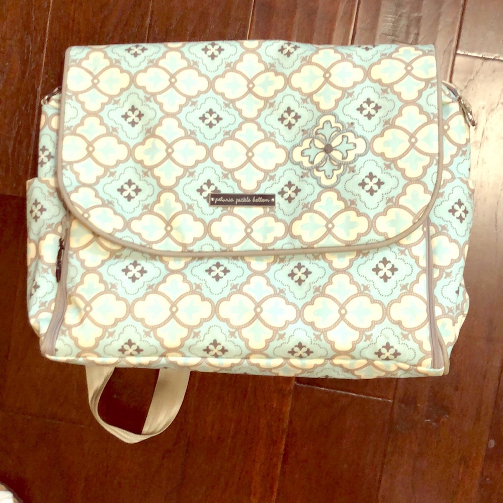 🌟Brand new Petunia Pickle Bottom boxy backpack